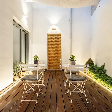 B&B Luvia 고네사