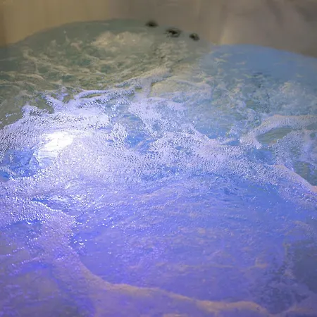 Bed and breakfast Luvia 4*